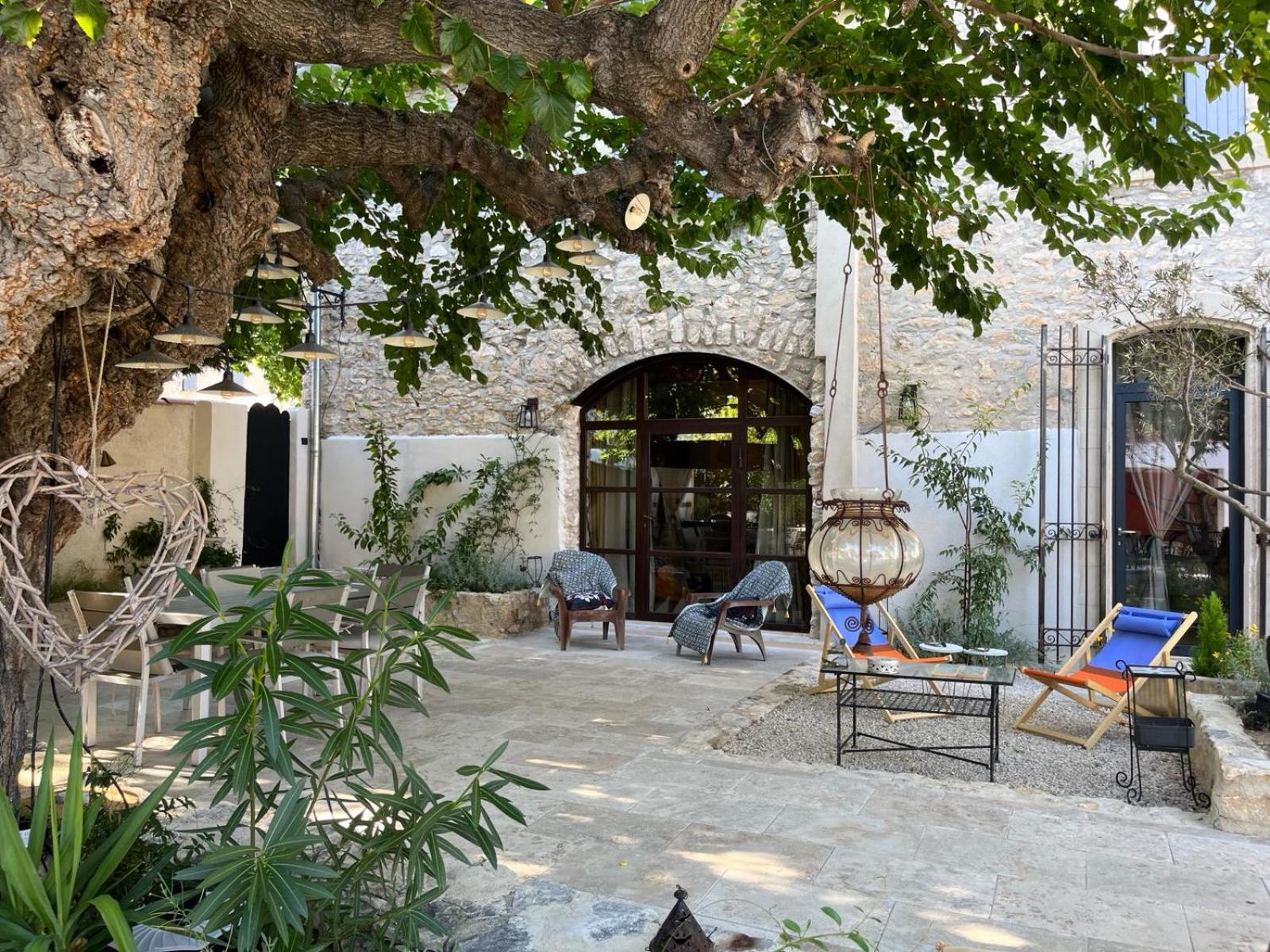 Le Mas D'Emilienne Coudoux Εξωτερικό φωτογραφία